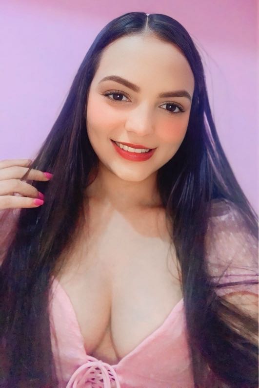 Andrea — adult video chat with strangers, online tonight