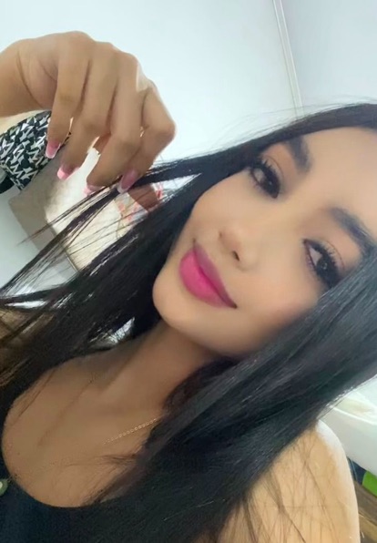 Cata — verified 18+ video chat partner online now